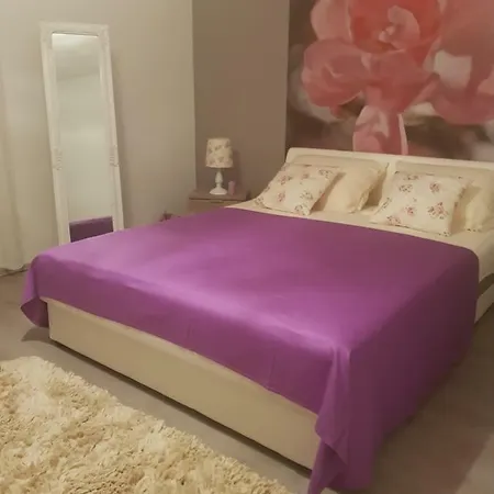 Ivan דירה מרינה